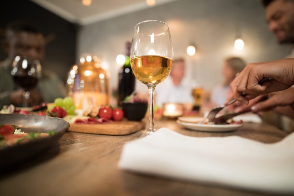 A Food Lover’s Guide to Keystone at the Crossing: Where to Eat, Sip, and Savor in Indy’s Premier Dining Hub